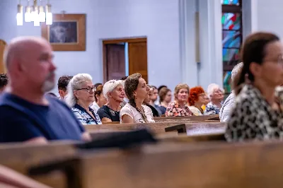 W niedzielę (14 lipca 2024 r.) w naszej Katedrze odbył się koncert w ramach Podkarpackiego Festiwalu Organowego. Wysłuchaliśmy recitalu w wykonaniu Mészáros Zsolt Máté, znakomitego węgierskiego artysty młodego pokolenia. Owacjom nagradzającym mistrzowskie wykonanie dzieł Johanna Sebastiana Bacha i Ferenca Liszta nie było końca! Fot. Joanna Prasoł 