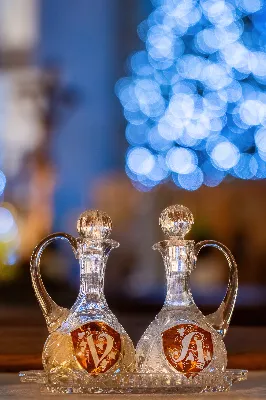 W wigilię uroczystości Bożego Narodzenia w rzeszowskiej katedrze została odprawiona tzw. Msza pasterzy, popularnie zwana „Pasterką”. Uroczystej Eucharystii na rozpoczęcie liturgicznego okresu Bożego Narodzenia przewodniczył bp Jan Wątroba, Pasterz Diecezji Rzeszowskiej. Po procesji wejścia, ks. Krzysztof Gołąbek, proboszcz parafii katedralnej, złożył figurkę Dzieciątka Jezus w symbolicznym żłóbku. Liturgia Słowa podkreślała radość z narodzenia oczekiwanego Mesjasza: „Dziś się narodził Chrystus Pan, Zbawiciel”. Homilię wygłosił bp Jan Wątroba. Na zakończenie uroczystej Eucharystii ks. Krzysztof Gołąbek złożył świąteczne życzenia wszystkim obecnym w katedrze oraz radiosłuchaczom Katolickiego Radia VIA. fot. Joanna Prasoł