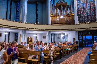 W niedzielę (14 lipca 2024 r.) w naszej Katedrze odbył się koncert w ramach Podkarpackiego Festiwalu Organowego. Wysłuchaliśmy recitalu w wykonaniu Mészáros Zsolt Máté, znakomitego węgierskiego artysty młodego pokolenia. Owacjom nagradzającym mistrzowskie wykonanie dzieł Johanna Sebastiana Bacha i Ferenca Liszta nie było końca! Fot. Joanna Prasoł 